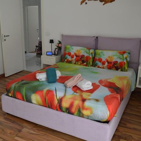 El Cuarto De Tula Lejlighed Genova Eksteriør billede